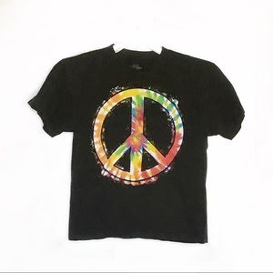 🐠 3 for $15 🐠 First Wave black tshirt peace sign